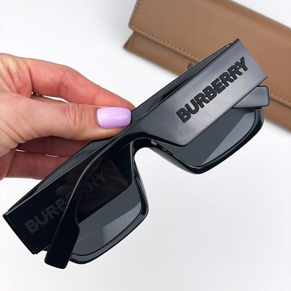 Burberry BE4397U MICAH 300187 Sunglasses Black Dark Grey Square Unisex main image 13